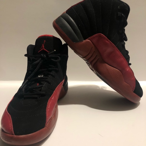Nike air Jordan 12 flu game 2009 size 3y - Picture 6 of 8